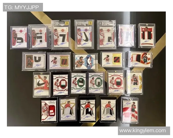 球星卡与足球实物卡的收藏价值分析及市场趋势探讨