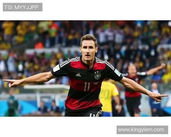 目前最强足球球星是谁 谁能称霸全球足坛成就传奇之路